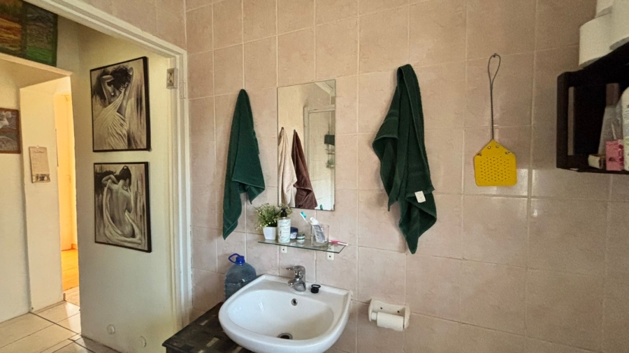 5 Bedroom Property for Sale in Parys Free State